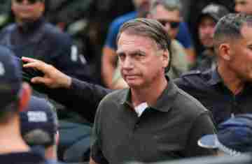  PGR envia ao Supremo parecer favorável à cirurgia de Bolsonaro 